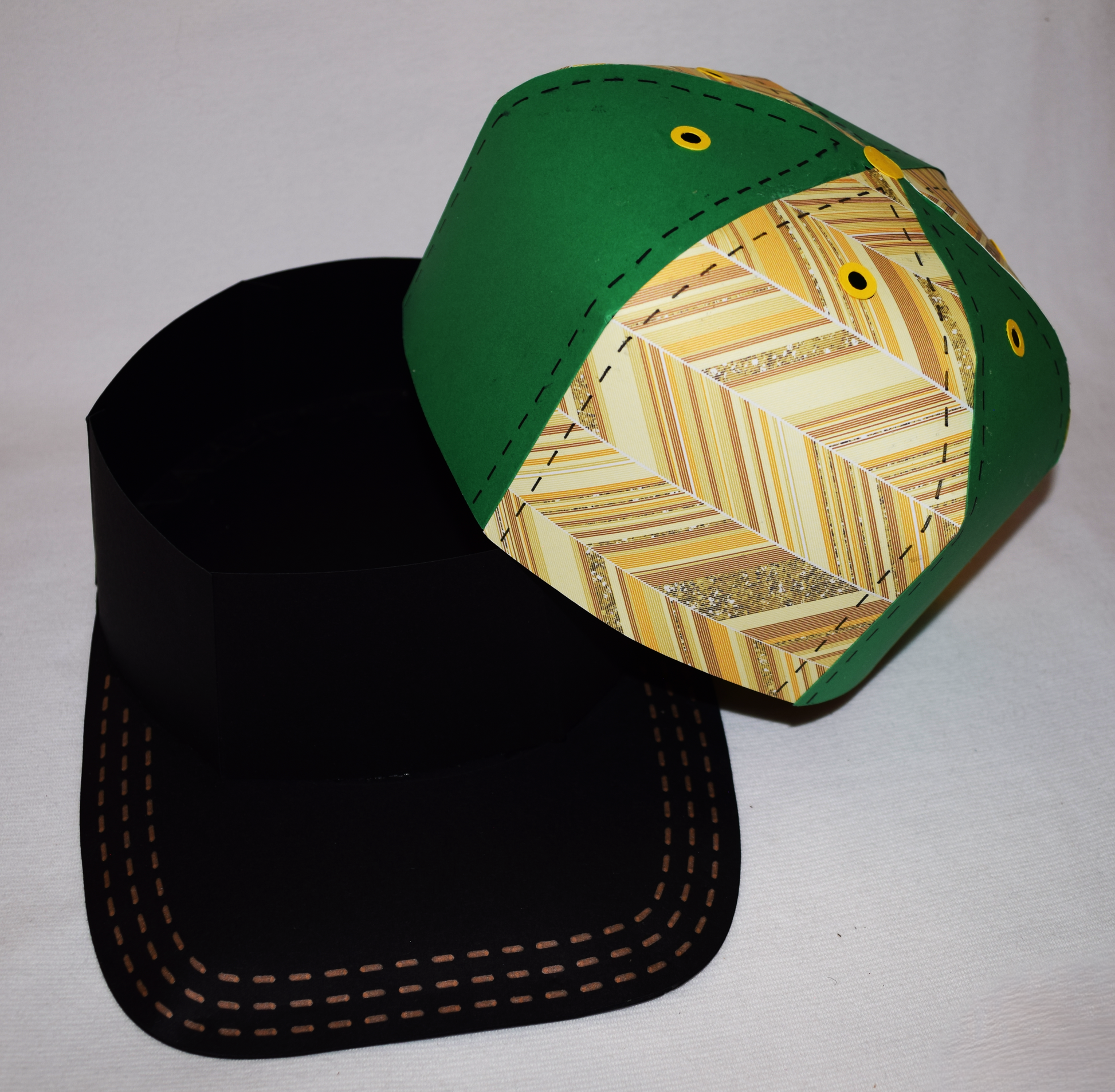 Gift Box, Hat - SewTrain