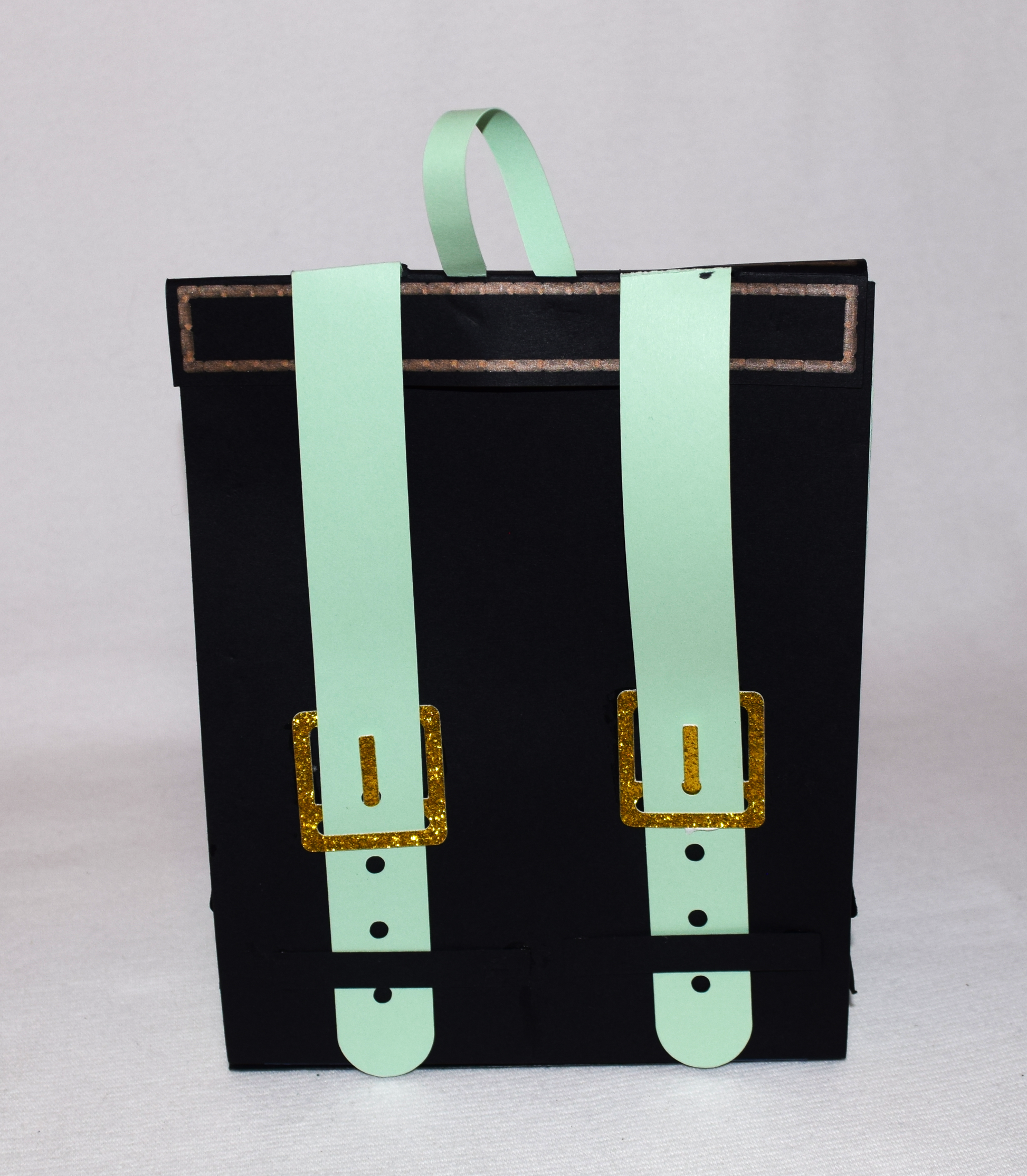 Gift Box, Backpack - SewTrain